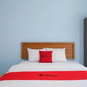 Reddoorz At De'balcon Kuta Bali 2*, Кута Индонезия