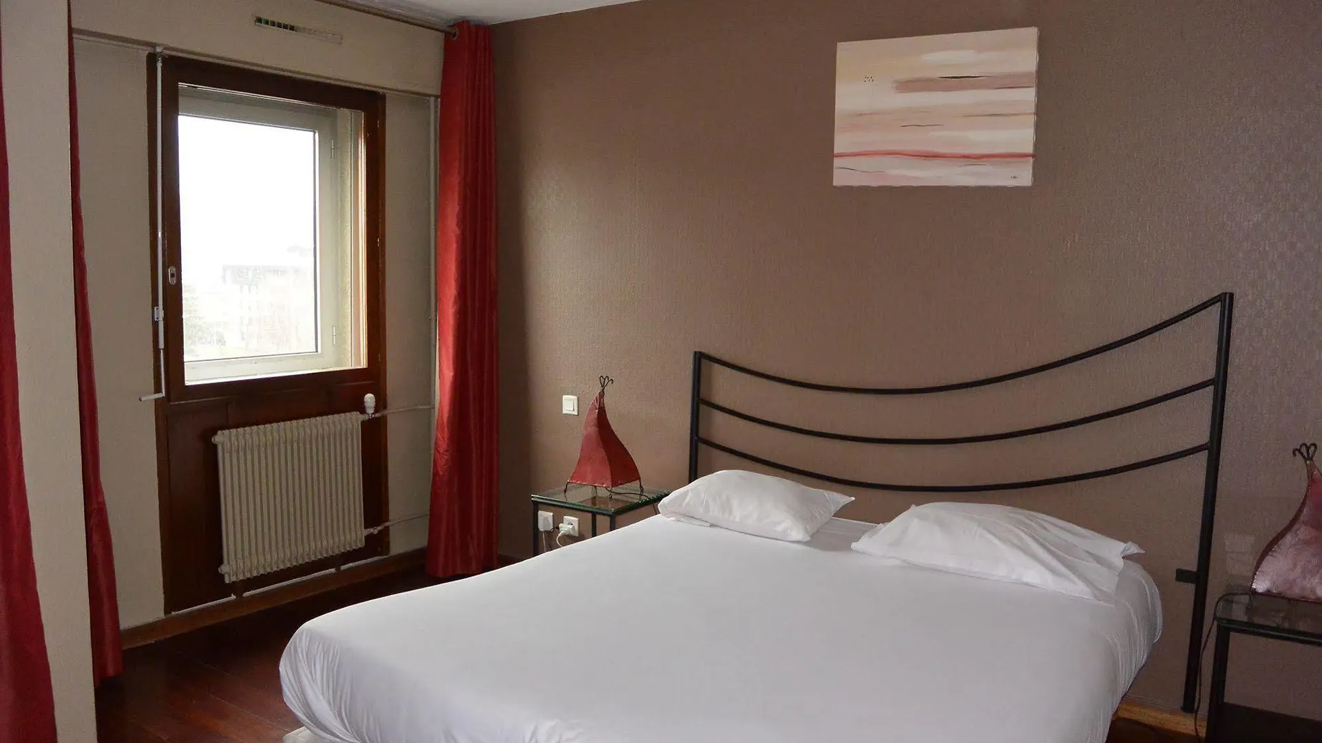 Hotel De La Gare Aix-les-Bains